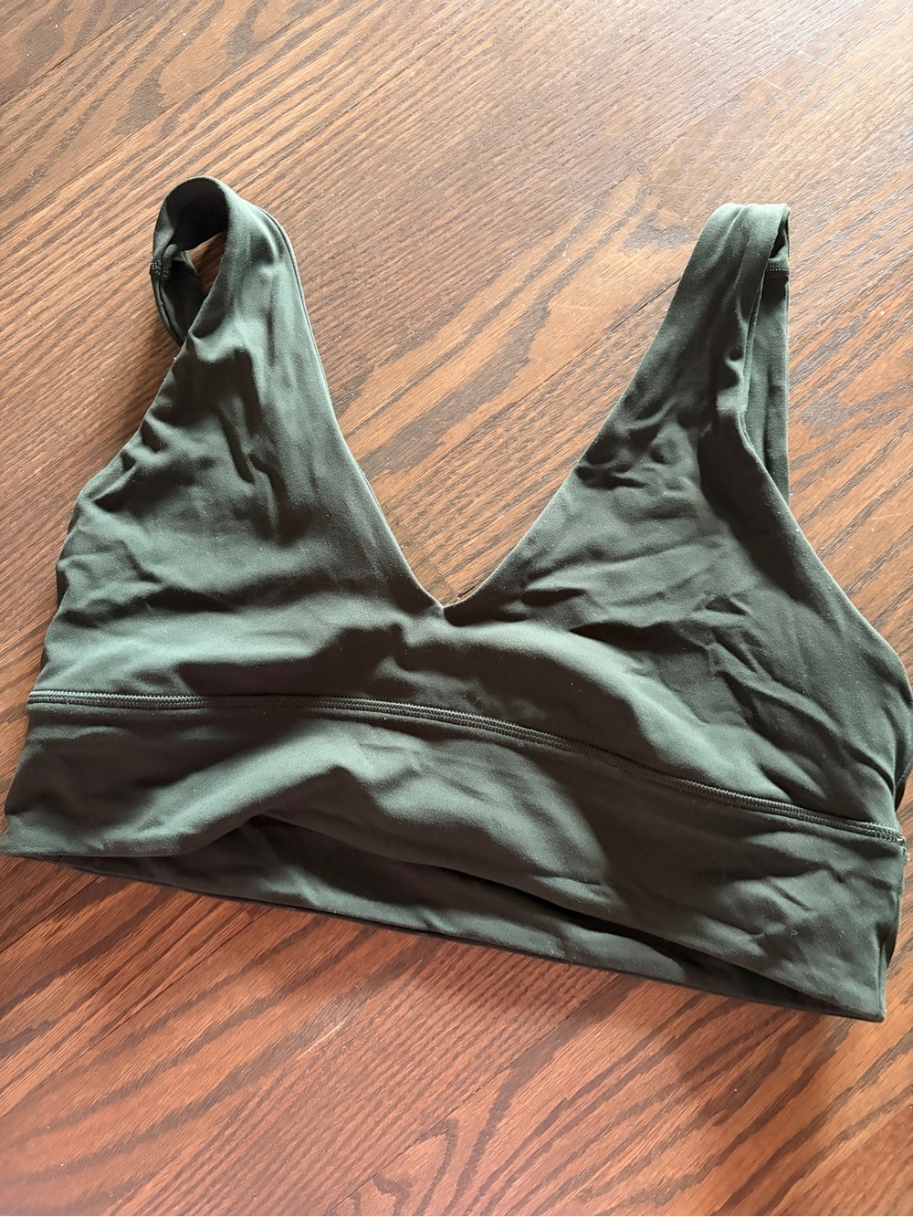 Lululemon sports bra size 12